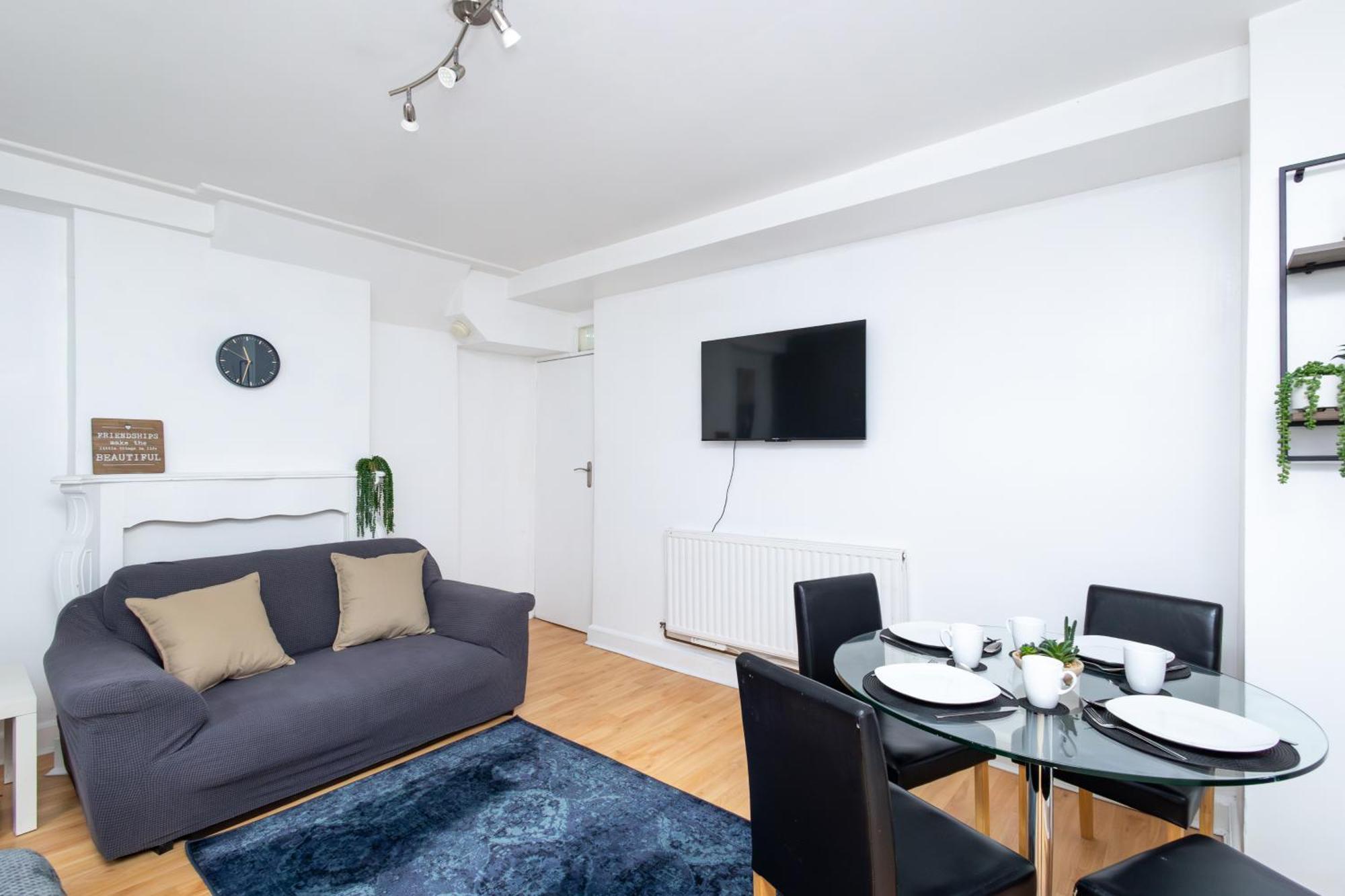 Spacious 3 Bedroom Ground Floor Apartment - 10 Mins From City Centre Leeds  Exterior foto